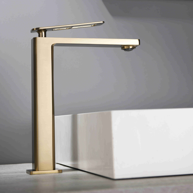 Grifo alto para lavabo 600206BG