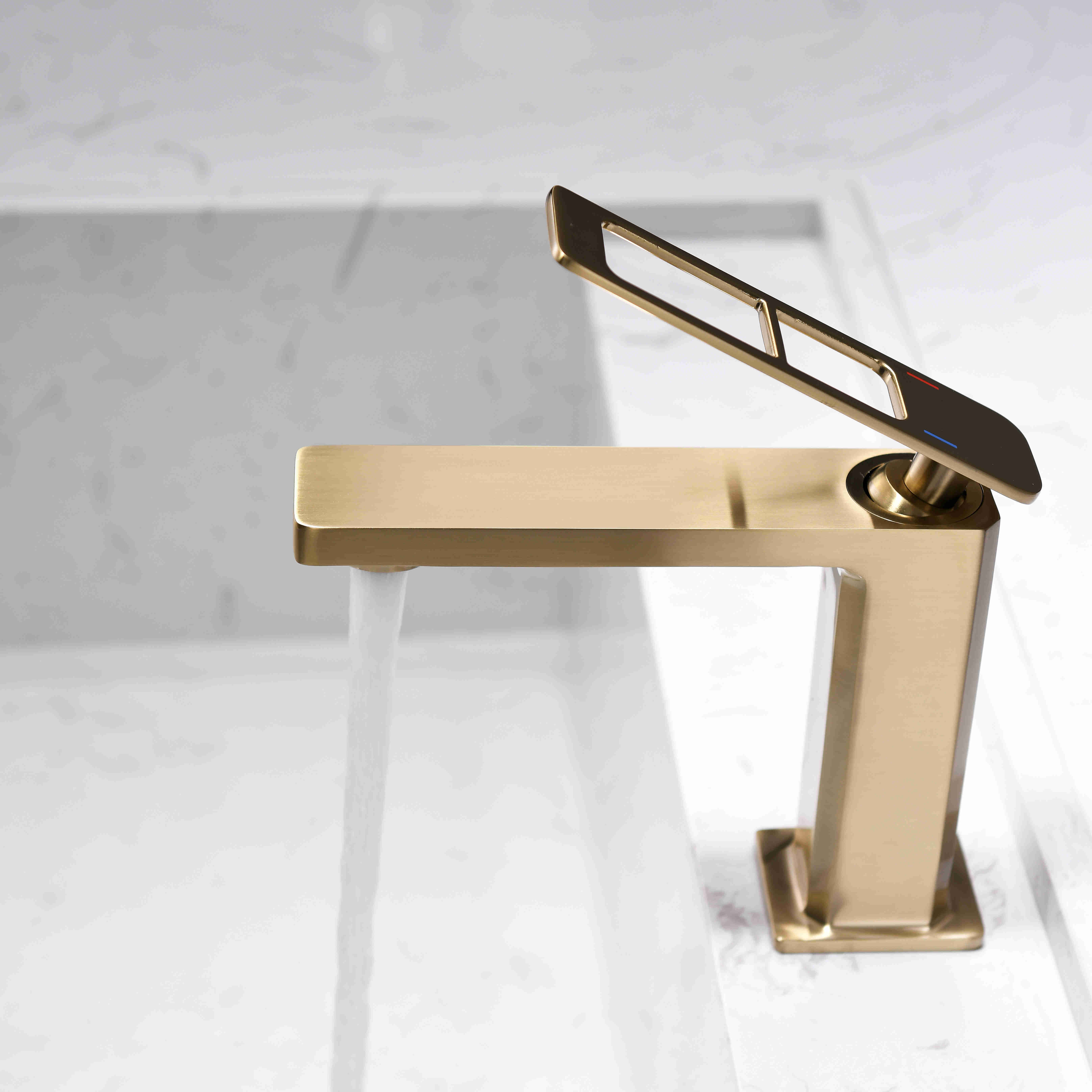 Grifo para lavabo 600205BG