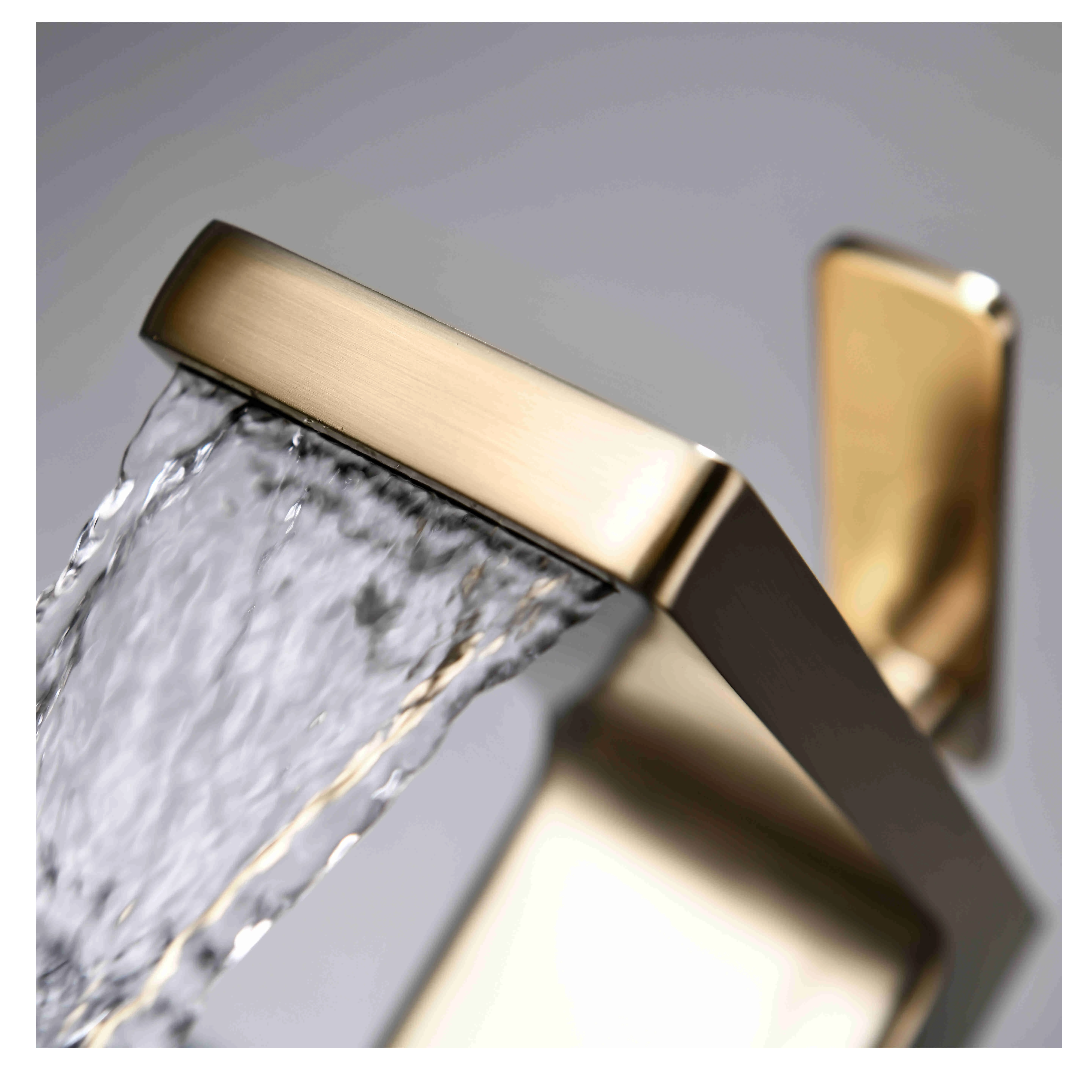 Grifo para lavabo 600204BG