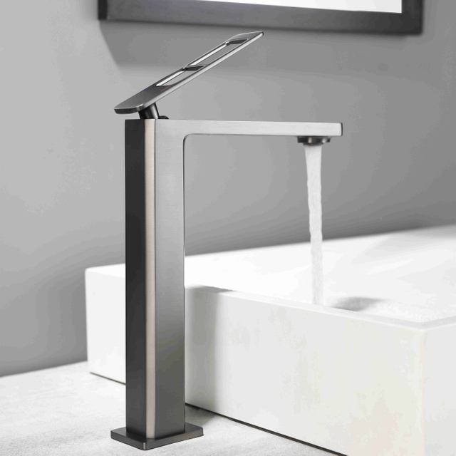 Grifo alto para lavabo 600206GG