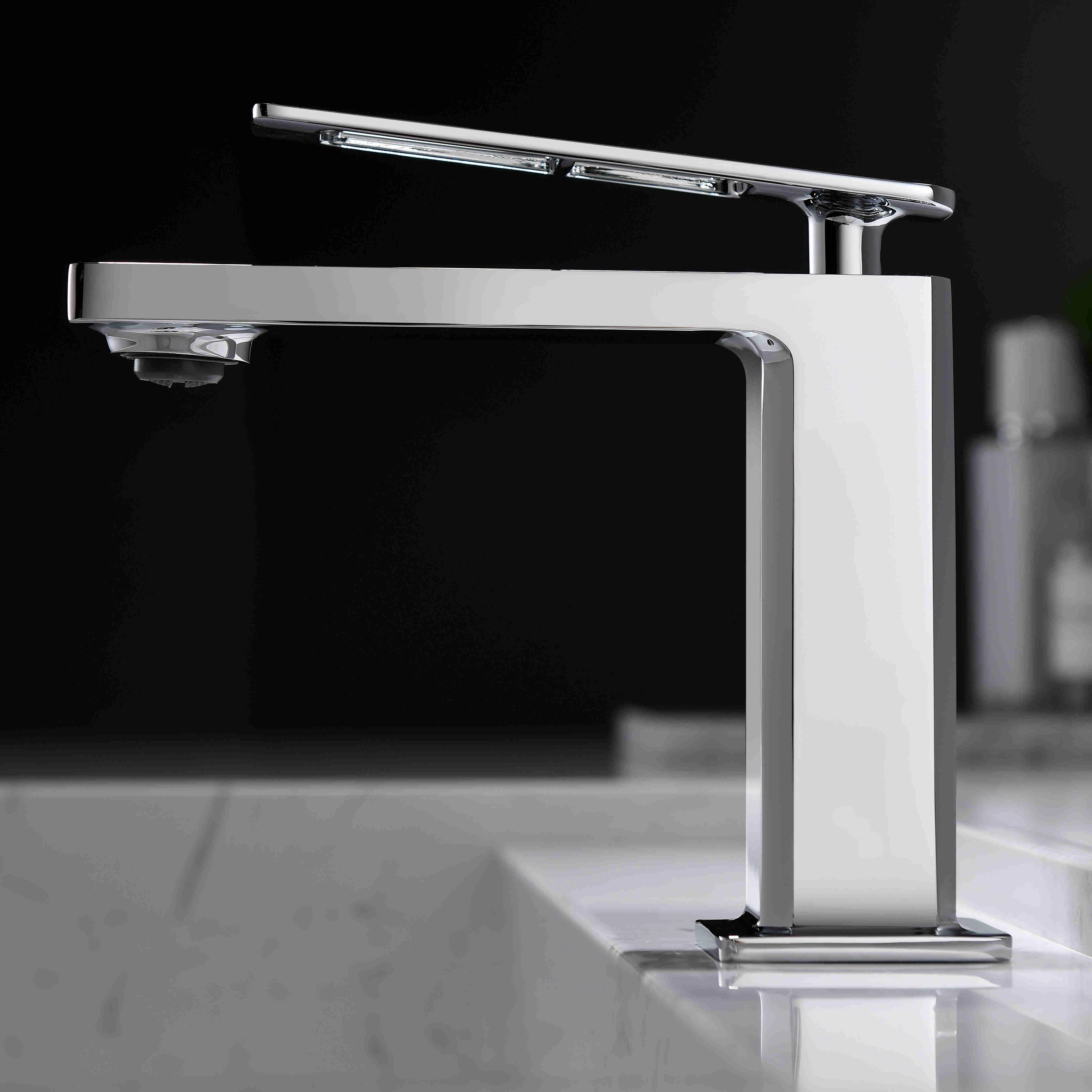 Grifo para lavabo 600205CP